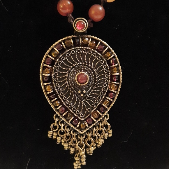 XC Axcess Carnelian and agate beaded necklace - Picture 6 of 10